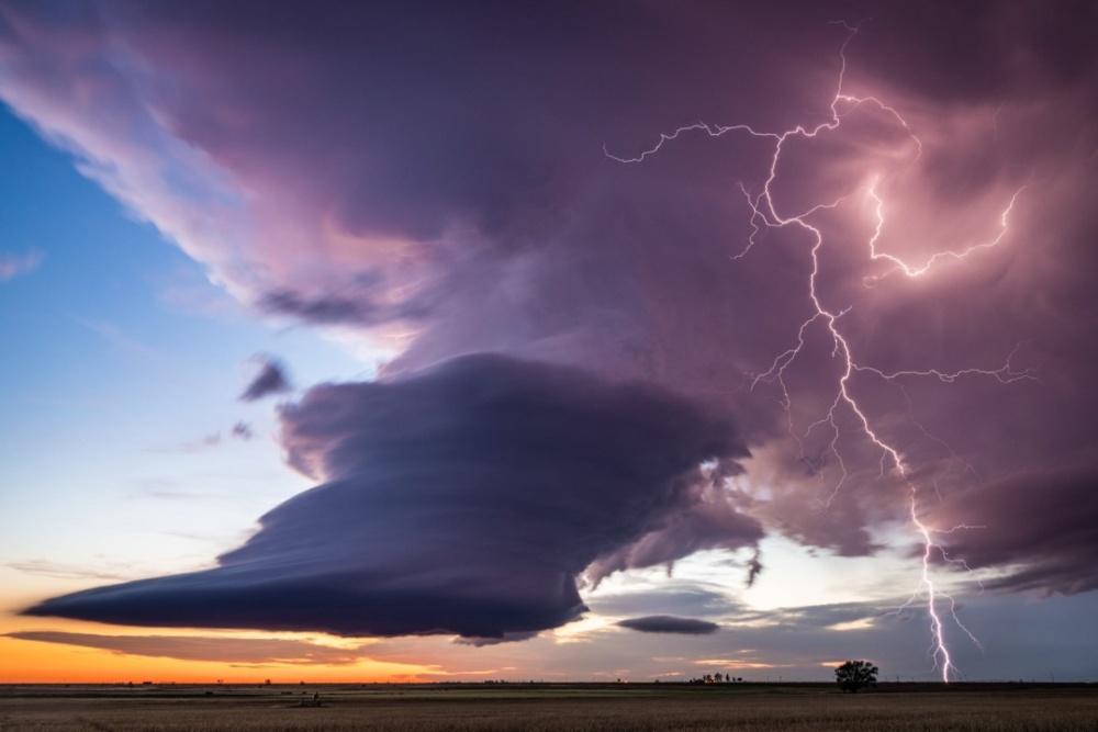 Thunderstruck